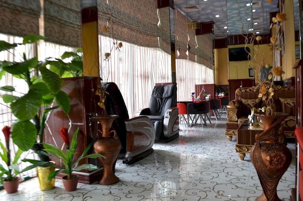 Sama Hotel Sardzsa Kültér fotó